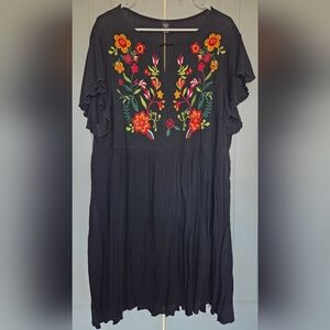 Chic Black Blouse with Floral Embroidery